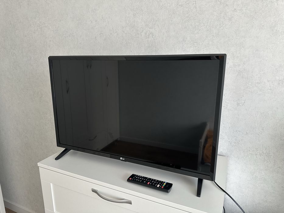 Телевизор LG, 32 диагональ
