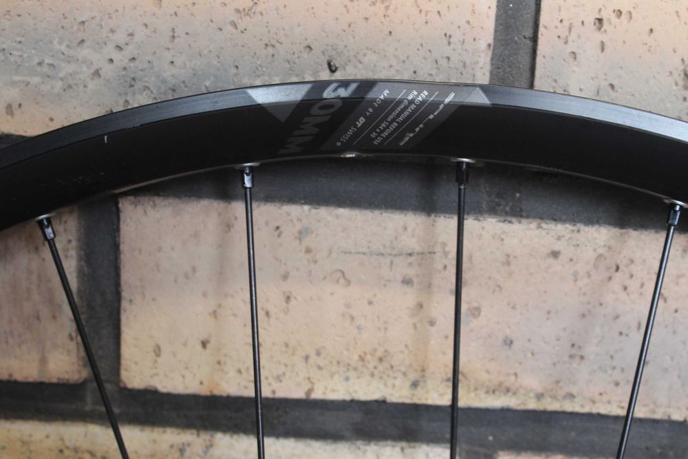 Roata DT Swiss Sram 27,5 fata cod:0113