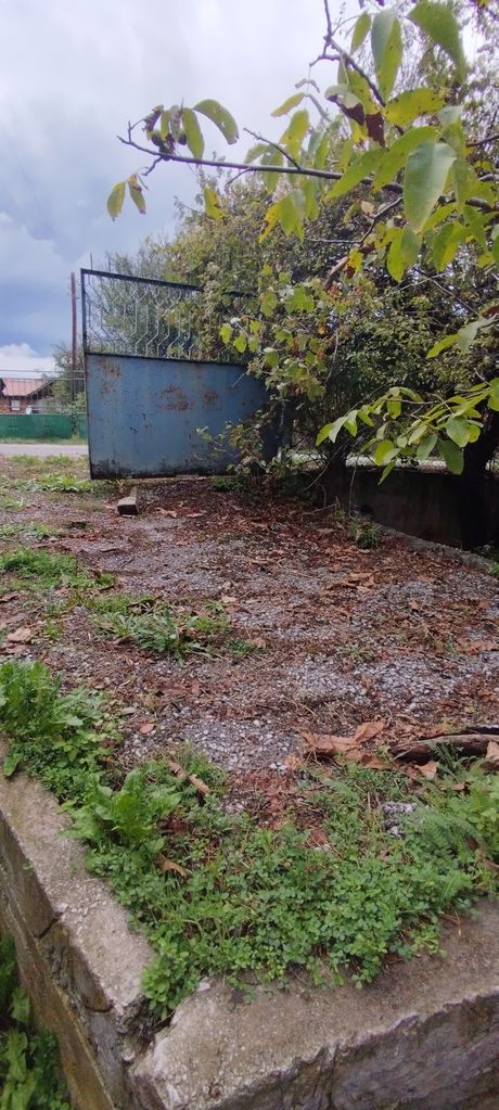Продава се Къща в с. Радибош, Област Перник - 54 кв.м за 472 €/кв.м - Снимка #3