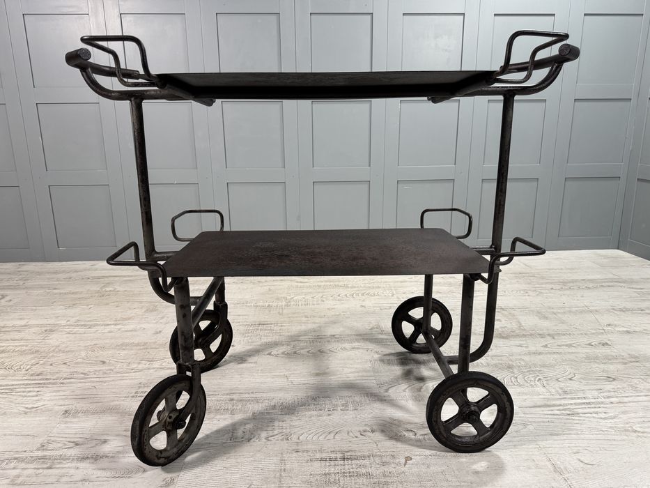 Индустриална - сервизна количка  У011