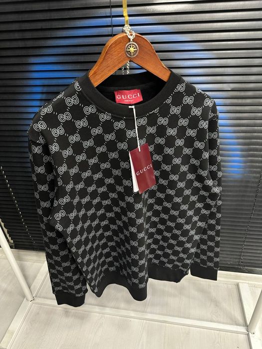 Мъжки блузи различни модели