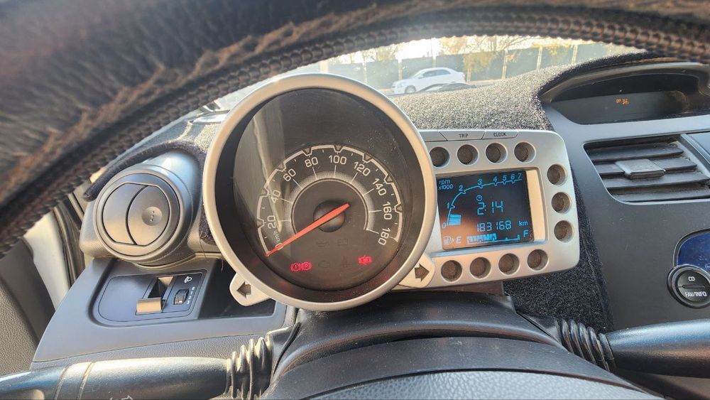 Spark tez va arzon sotiladi