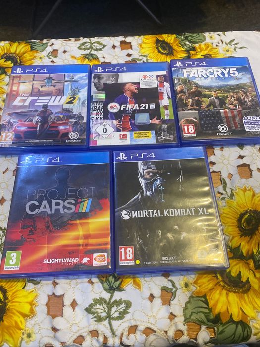 Jocurii ps4 jocurile sunt foarte bune!