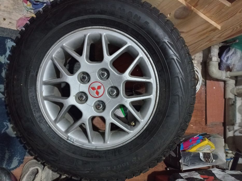 Шины R15, 205x70 нокиан nordman