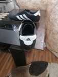 Adidas, nepurtați, ideali pt sala, originali