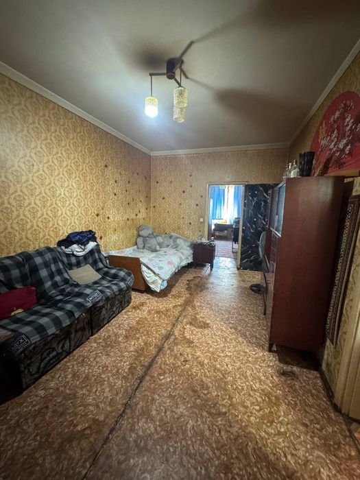 Двухкомнатная на втором этаже 52м² кирпич Котельная Магазин Хавас