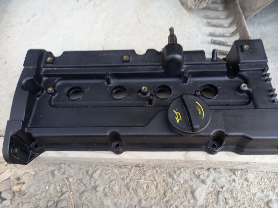 Клапанная крышка хюндай гетц