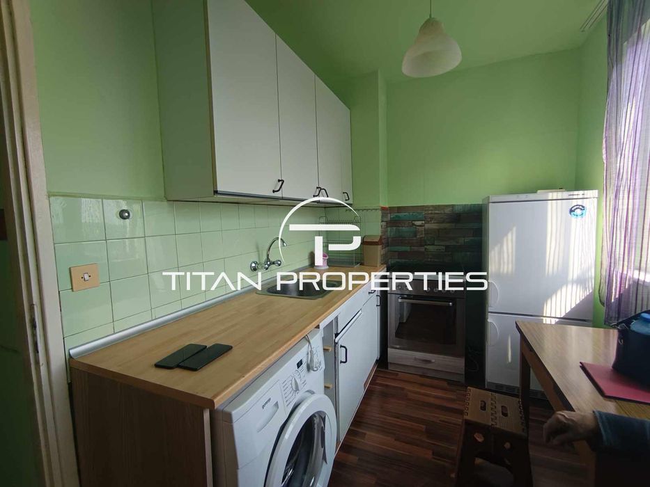 Дава се под наем Едностаен апартамент в Варна, Автогара - 50 кв.м за 300 € - Снимка #4