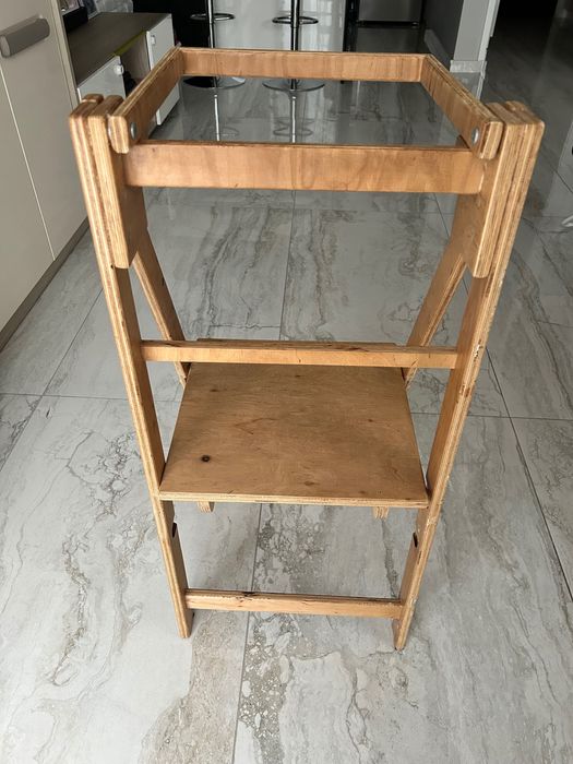 Монтесори сгъваема кула