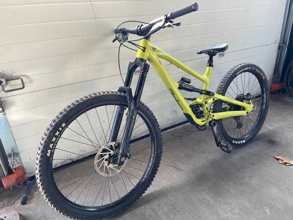 YT Industries Capra Core MX 2023 Mullet