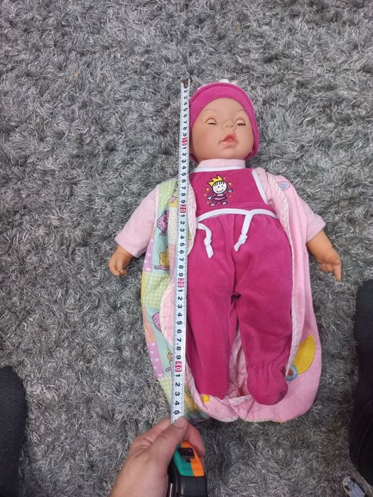 Papusa cu sunet sí accesorii