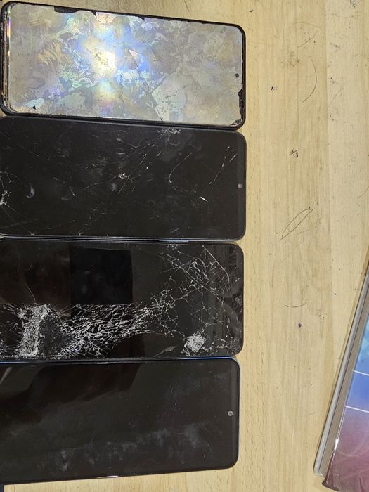 Телефоны редми 13с и редми 12 note