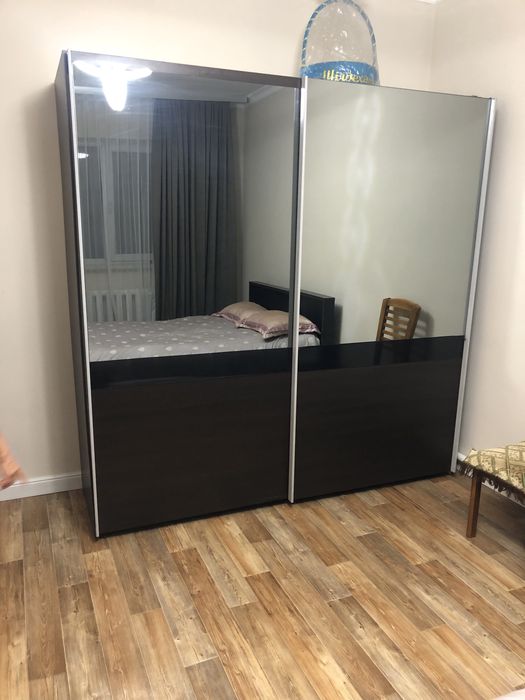 Продам спальный гарнитур