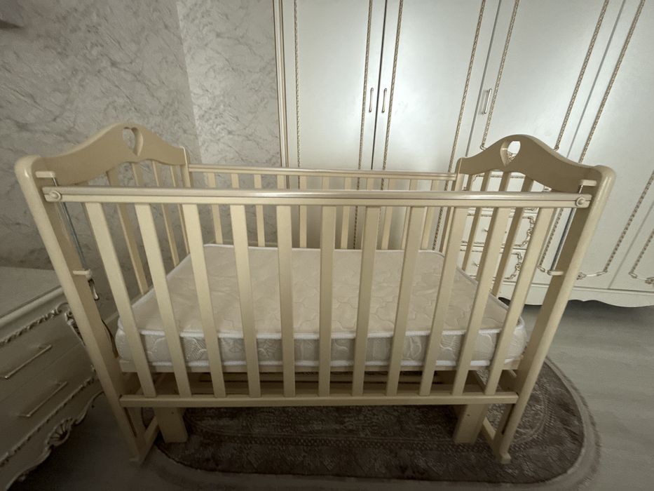 detiskiy kravat sotiladi