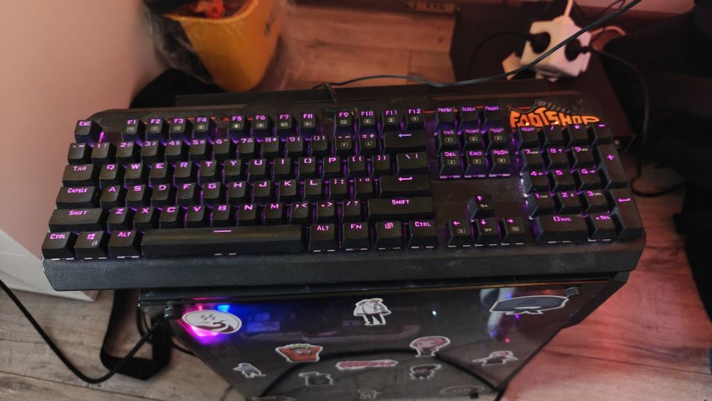 Calculator i5 7400, rtx 1060 6gb, 16 gm RAM, 1.4tb memorie