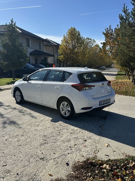 Toyota Auris 2016 Hibrid