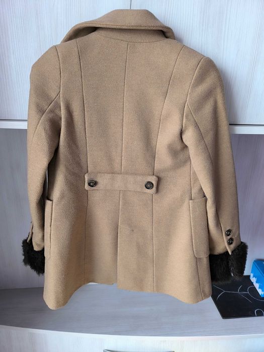 Детско палто Zara, размер 140см.