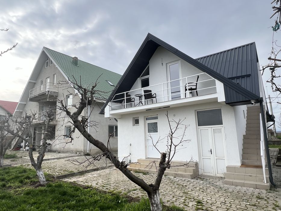 De inchiriat 500mp Pascani- spatii comerciale/birouri/clinica medicala