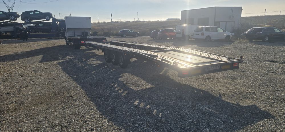 Platforma iveco daily transport auto remorca 2 poziti