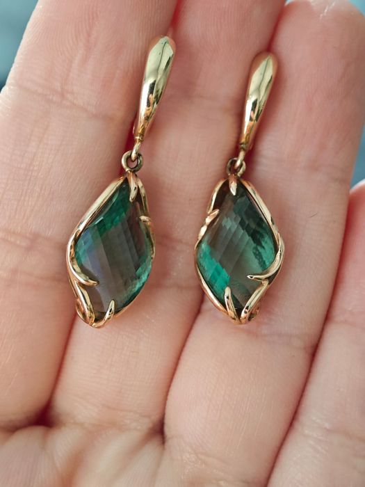 продам золотые серьги