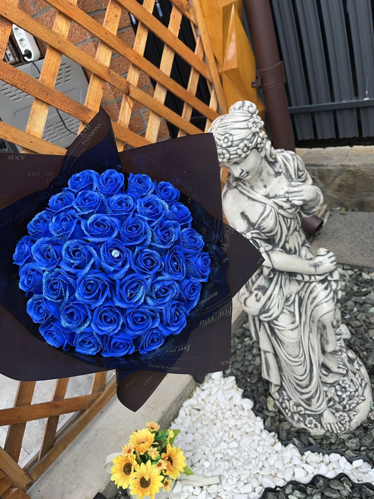 buchete trandafiri cadou buchet 101 fire flori personalizat rosu roz