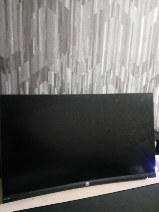 Монитор HP 144герц