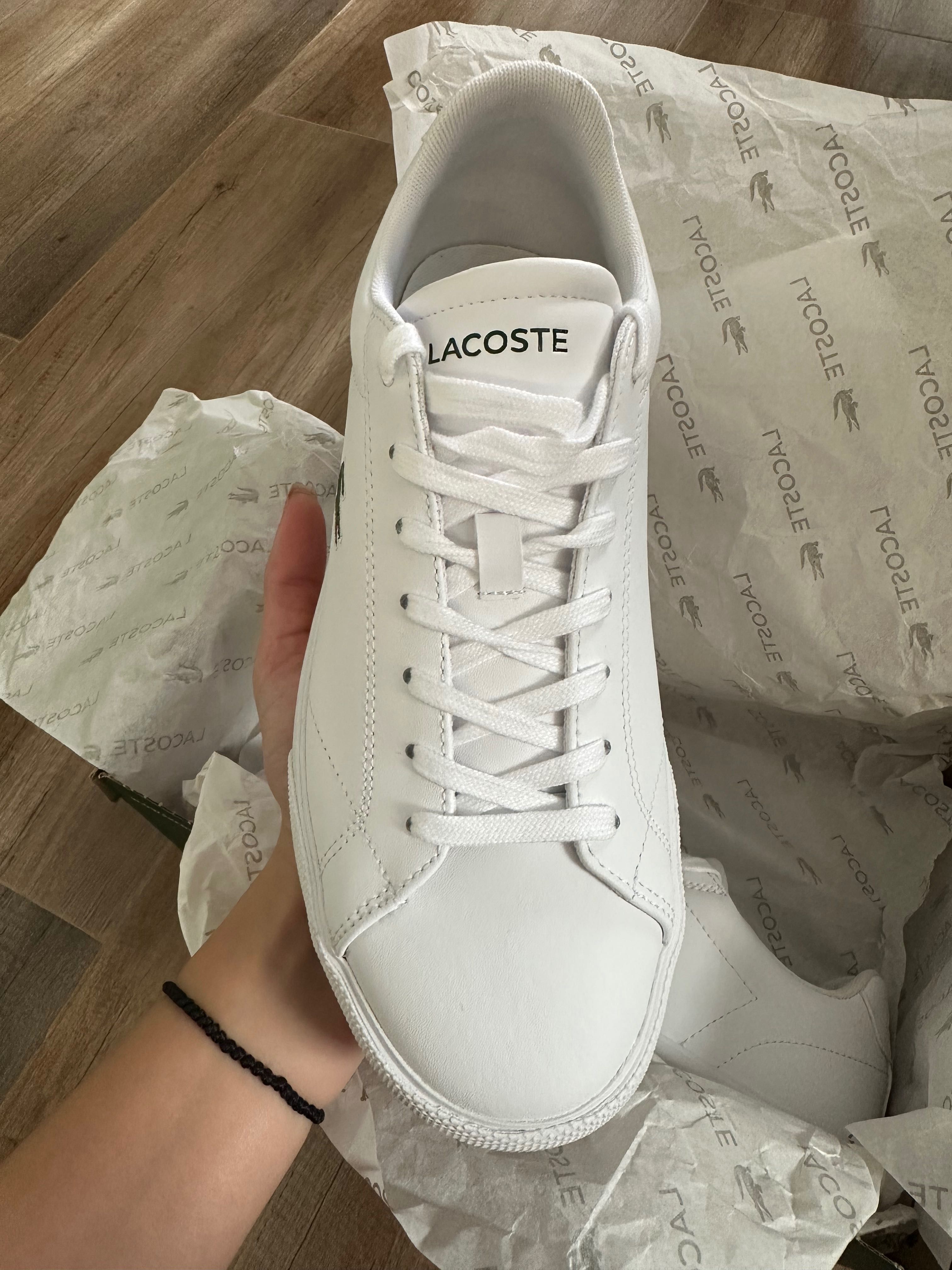 Чисто нови обувки Lacoste
