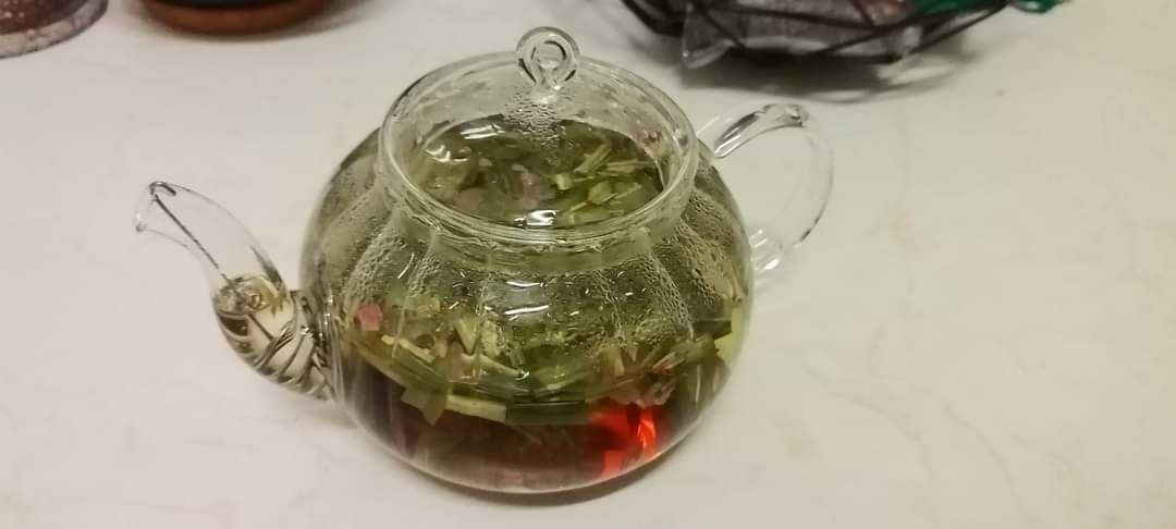 Ceai bio din plante medicinale
