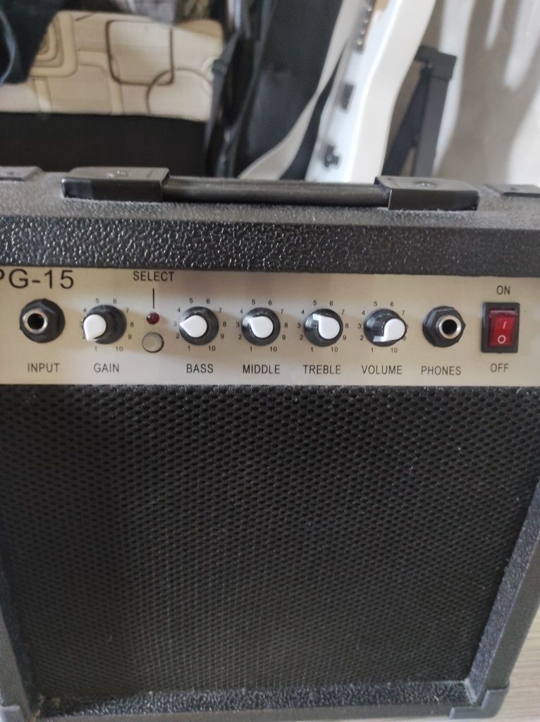 Amplificator chitara electrica PG-15