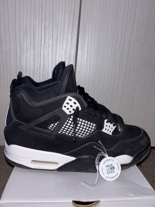 [PREȚ NEGOCIABIL] Jordan 4 White Thunder 45 marimea 45 (11 US)