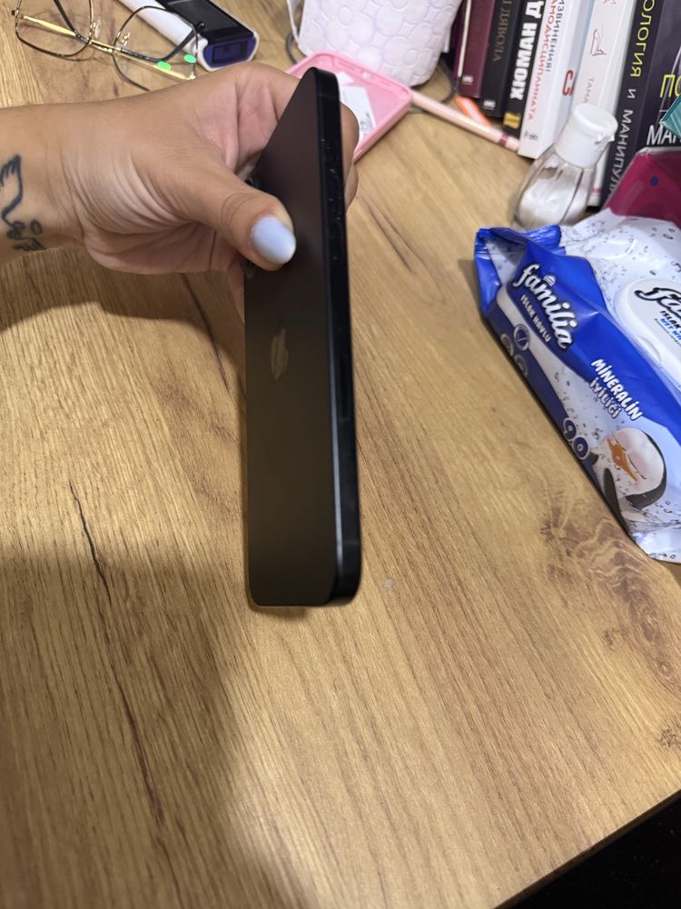 iPhone 16 Plus 256GB Черен | 99% Батерия | Перфекте