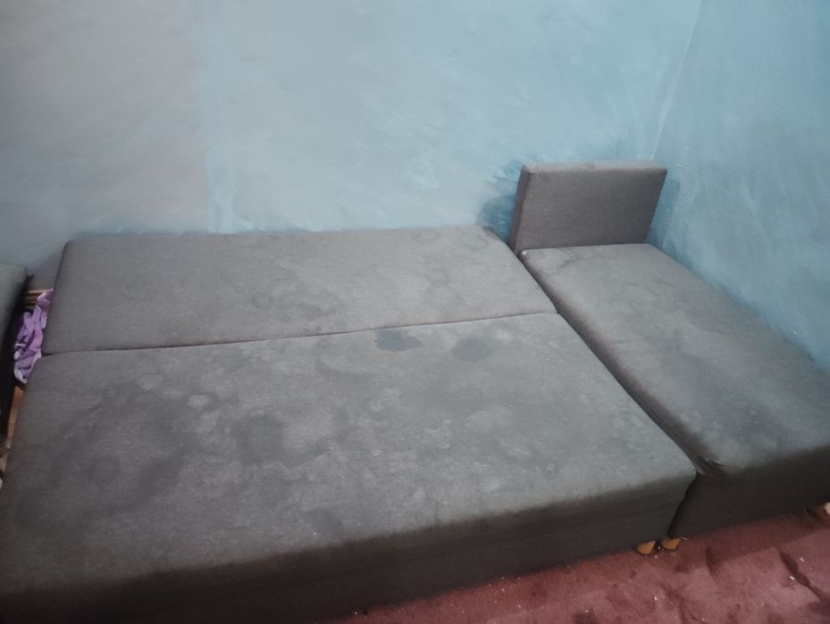 Vând canapea extensibila