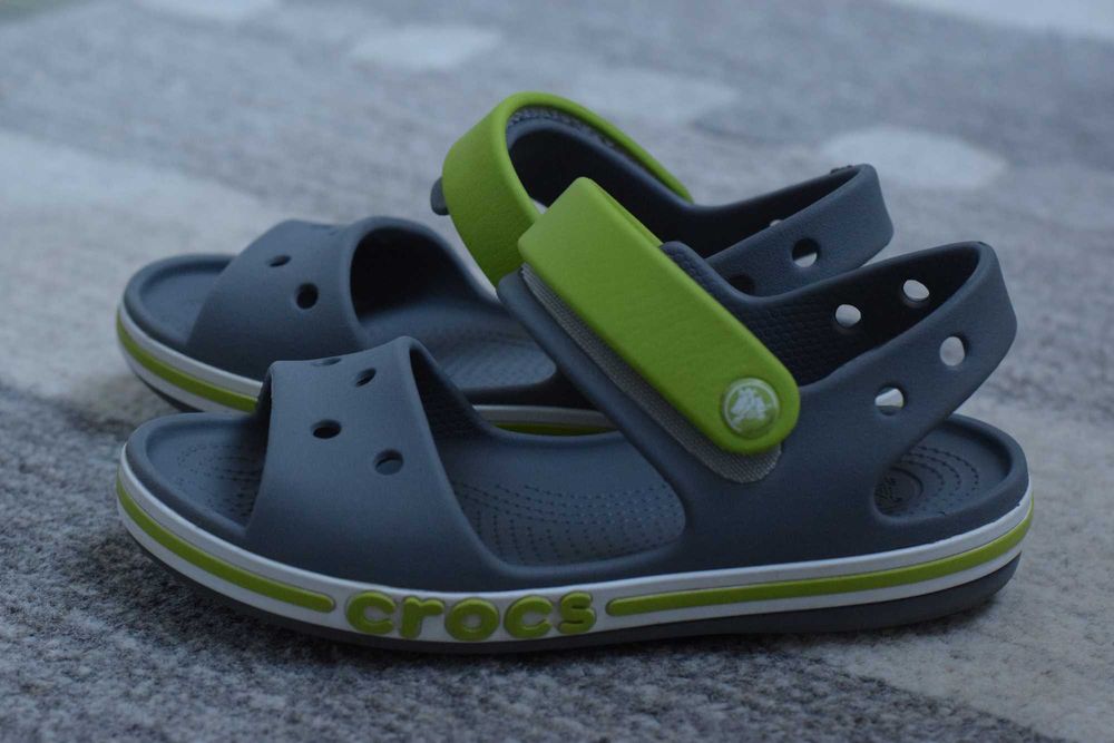Сандалки Crocs ориинала размер C13 (30 европейски)