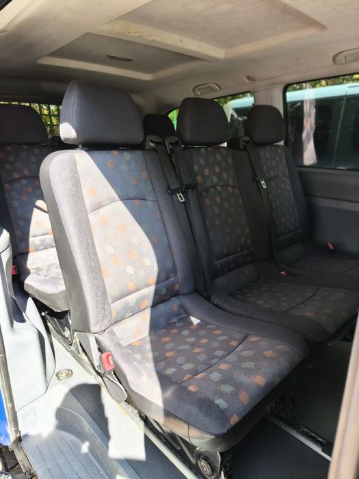 Închirieri microbus 8+1 locuri Cu sau Fără șofer ,se conduce cu   B