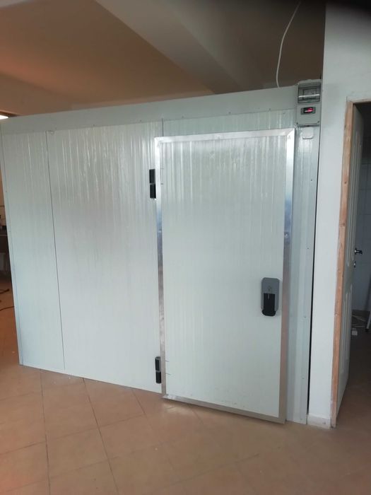 Camera frigorifica cu instalare inclusa