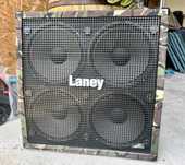 Китарен кабинет Laney LX412A