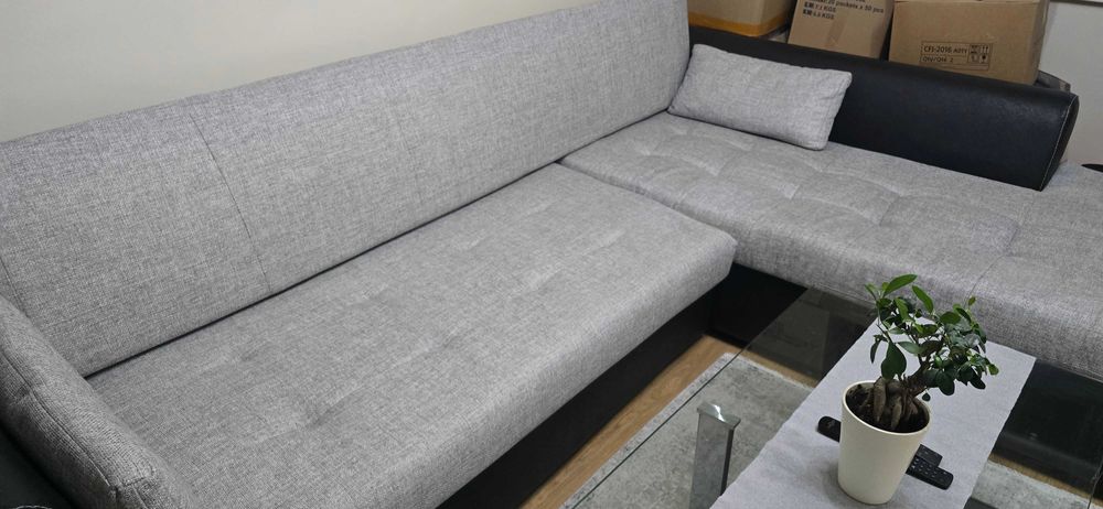 Диван с десен ъгъл