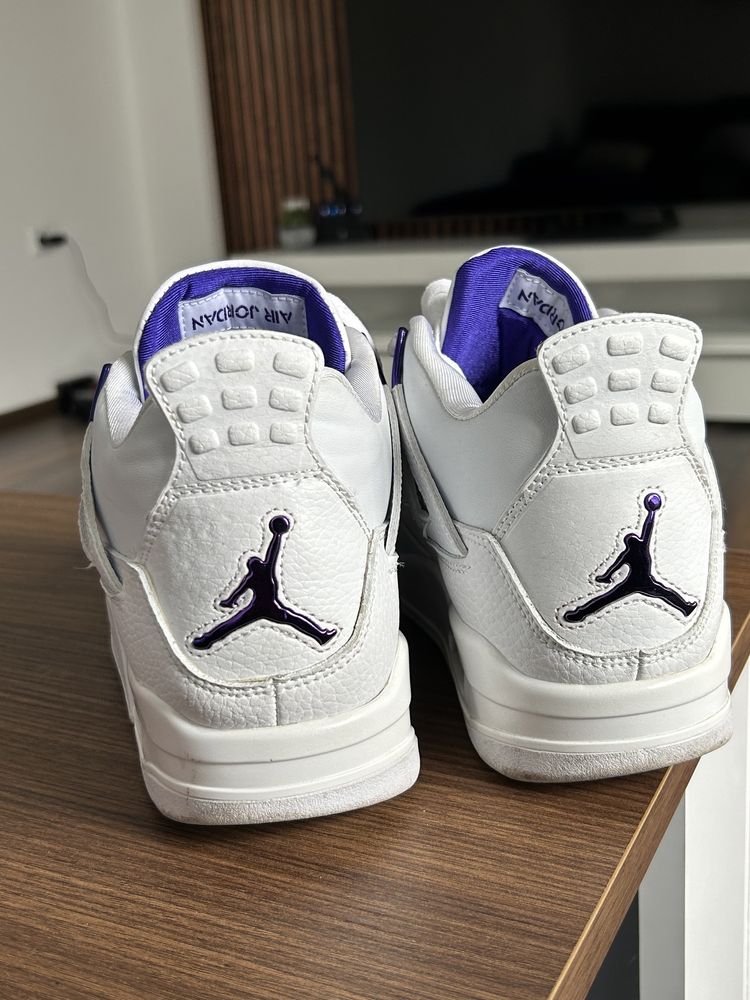 Jordan 4 Metallic Purple