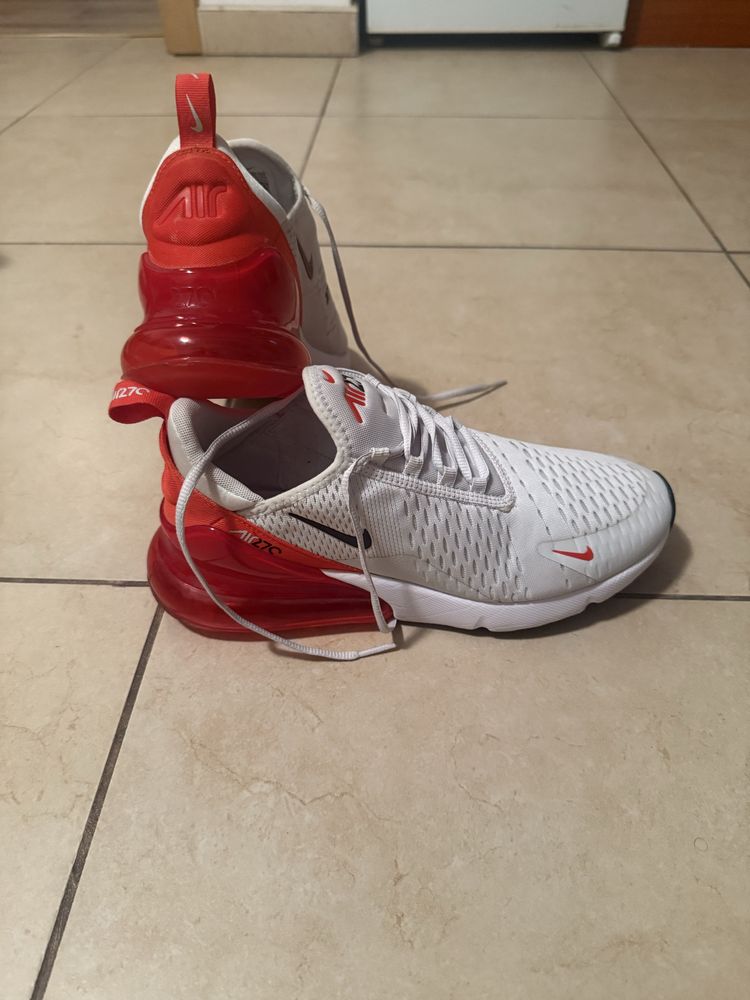 Nike Air Max 270