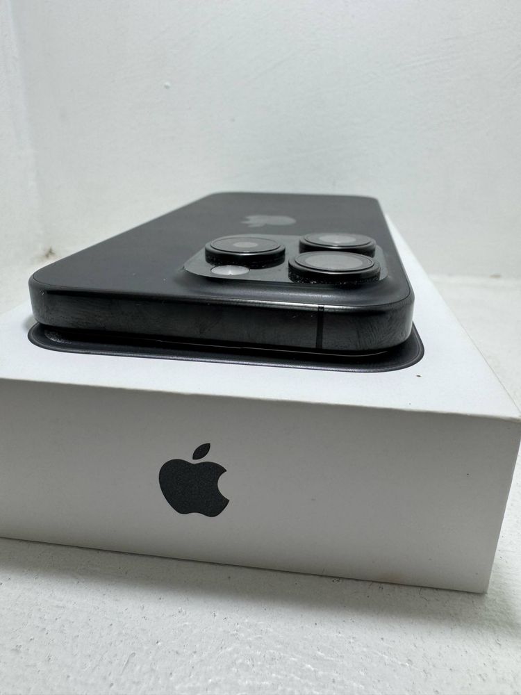 Нов!Iphone 15 Pro Black Titanium