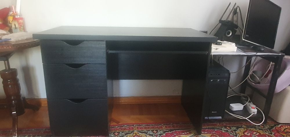 Стол компьютерный, черный. Алматы