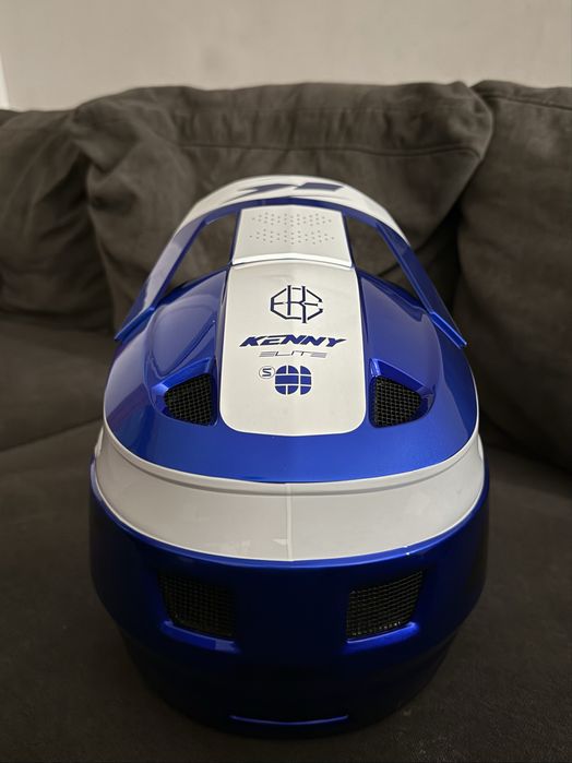 Downhill, fullface каска неизползвана/ чисто нова