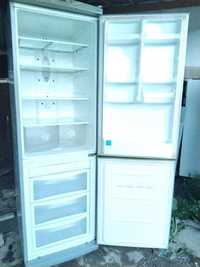 Холодильники LG  в рабочем состоянии