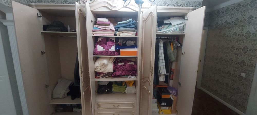 Шкаф сатылады буу