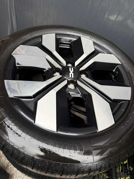 roti logan model nou.