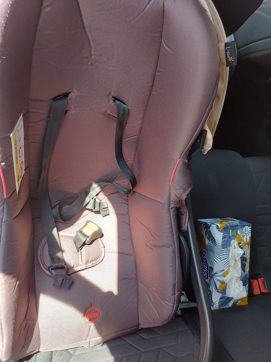 Carucior bebe  3 în 1,  foarte ușor