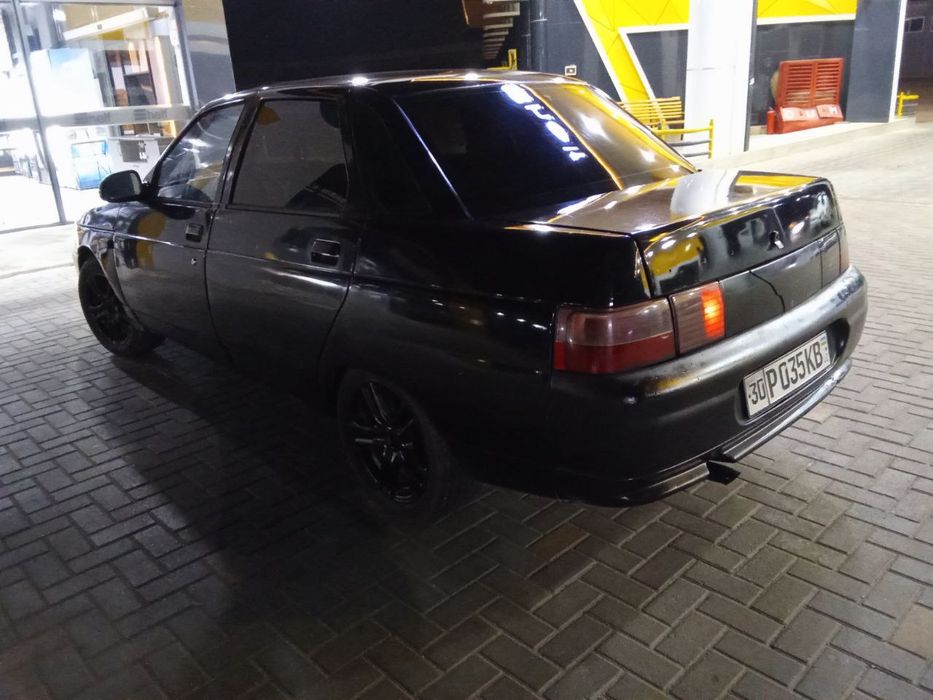 лада 2110 sotiladi