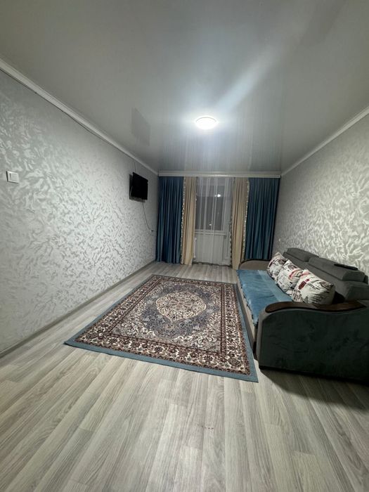 Сдам 1 комнатную квартиру на долгосрочную аренду.2мкр-е