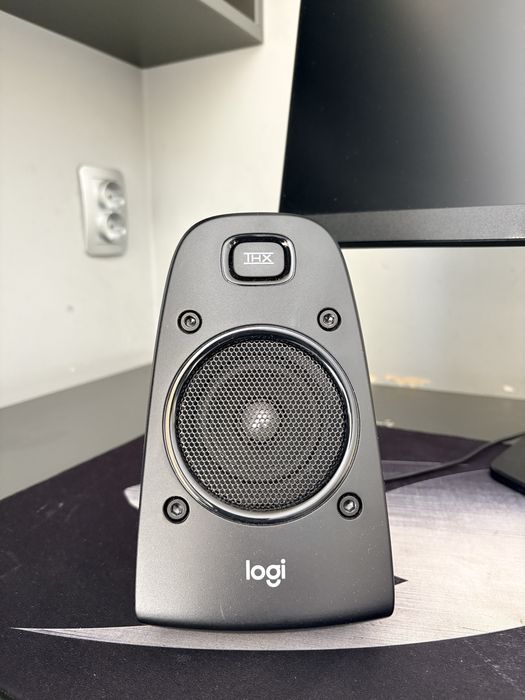 Тонколони с буфер Logitech