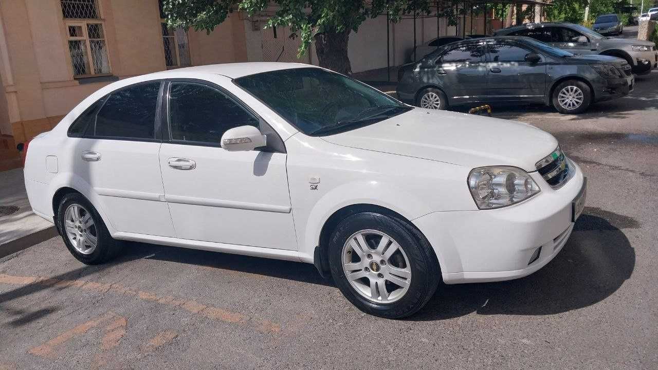 Lacetti 1.8 (2013)